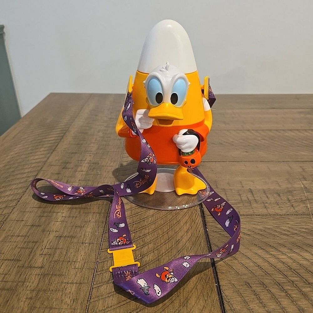 Disney Parks 2022 Happy Halloween Donald Duck Candy Corn Sipper Cup New